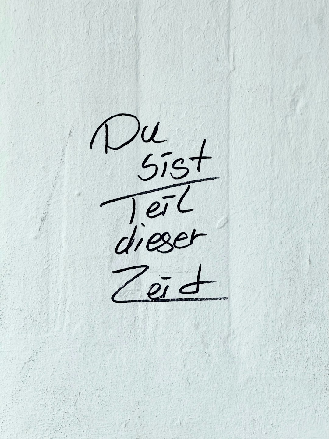 {